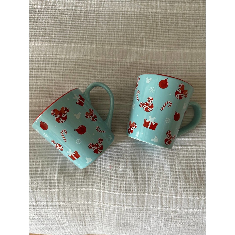 Disney Mickey Mouse Christmas/Holiday mug set of 2-NWT